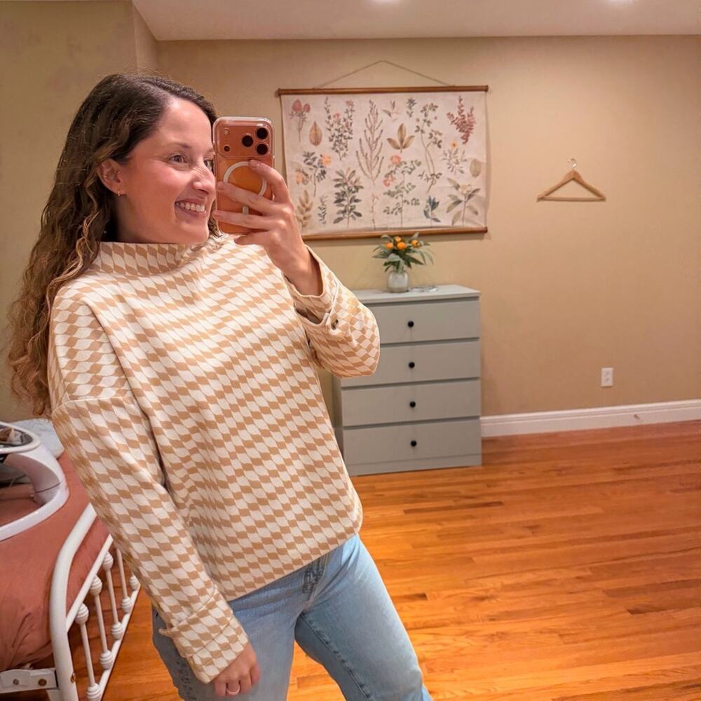 Ann Taylor Cream Brown Turtleneck Pullover Professional Sweater Medium